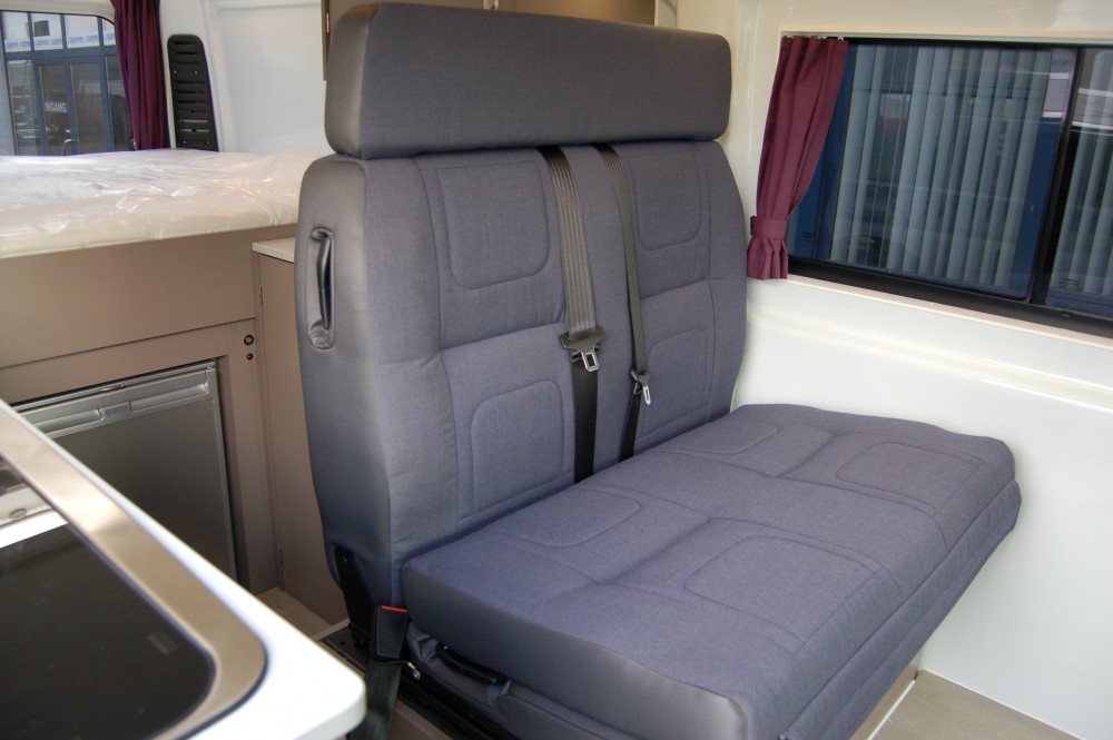 Scopema Saturn Banquette de couchage pour Camping-Car - Mees Mobility